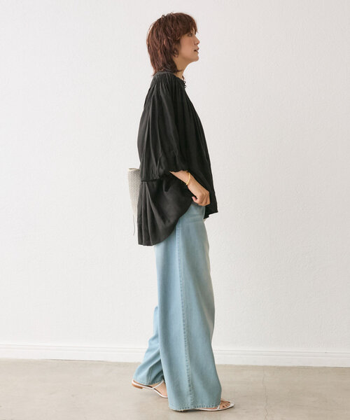 RIVE DROITE(リヴドロワ)の「【à Nice (ア ・ニース)】ハンドプリーツブラウス(シャツ/ブラウス・レディース・オフホワイト/ブラック/モカ・FREE)」の15枚目の写真