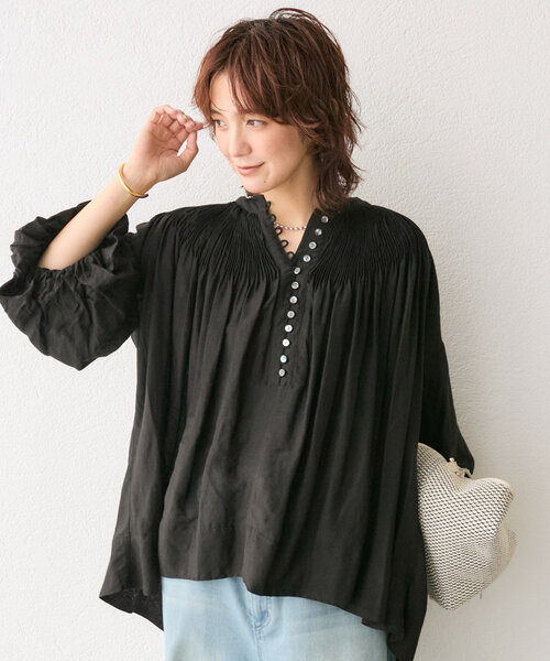 RIVE DROITE(リヴドロワ)の「【à Nice (ア ・ニース)】ハンドプリーツブラウス(シャツ/ブラウス・レディース・オフホワイト/ブラック/モカ・FREE)」の17枚目の写真