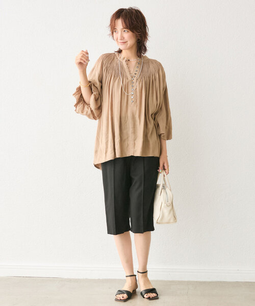 RIVE DROITE(リヴドロワ)の「【à Nice (ア ・ニース)】ハンドプリーツブラウス(シャツ/ブラウス・レディース・オフホワイト/ブラック/モカ・FREE)」の21枚目の写真