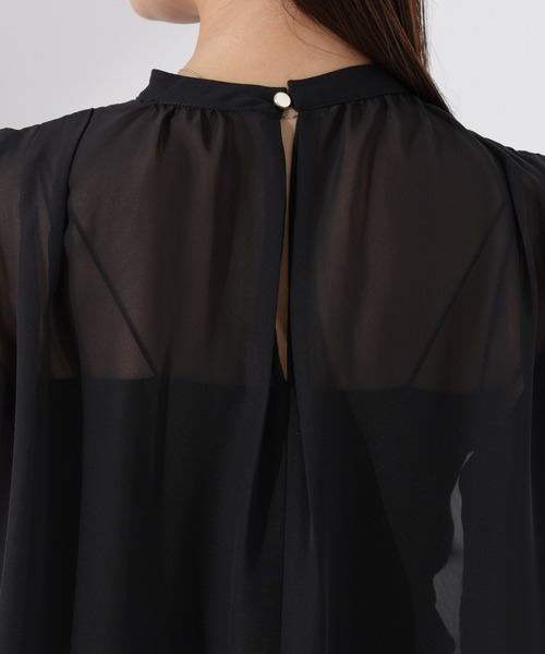 NANO universe（ナノユニバース）の「シアージョーゼットギャザーノースリーブブラウス（シャツ/ブラウス・レディース・ホワイト/ブラック/サーモンピンク・FREE）」の17枚目の写真