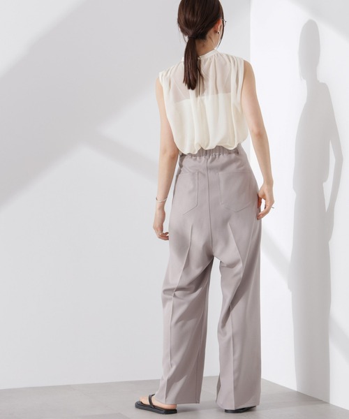 NANO universe（ナノユニバース）の「シアージョーゼットギャザーノースリーブブラウス（シャツ/ブラウス・レディース・ホワイト/ブラック/サーモンピンク・FREE）」の6枚目の写真