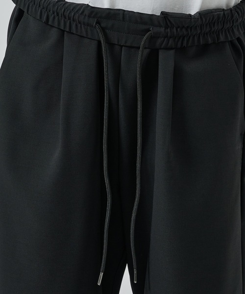 ATTACHMENT(アタッチメント)の「【ATTACHMENT/アタッチメント】〈別注〉WASHABLE SUPER EASY SHORTS(その他パンツ・メンズ・ダークグレー/ベージュ/ブラック・2/1)」の21枚目の写真