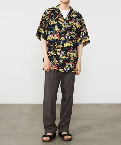 SUN SURF(サンサーフ)の「SUN SURF | 半袖ハワイアンシャツ “HAWAIIAN HULA” MEN(シャツ/ブラウス・メンズ・ブラック・XL/XXL/L)」の8枚目の写真