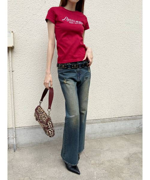 EVRIS（エヴリス）の「タイトグラフィックTシャツ（Tシャツ/カットソー・レディース・ホワイト/レッド/ブラック・FREE）」の12枚目の写真