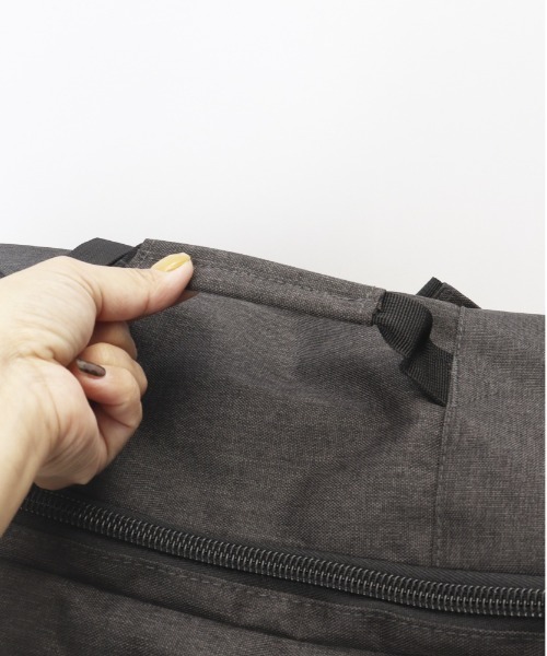 CAPTAIN STAG(キャプテンスタッグ)の「CAPTAINSTAG 3WAYリュック35L 1254(バックパック/リュック・レディース・ブラック/ネイビー・FREE)」の9枚目の写真