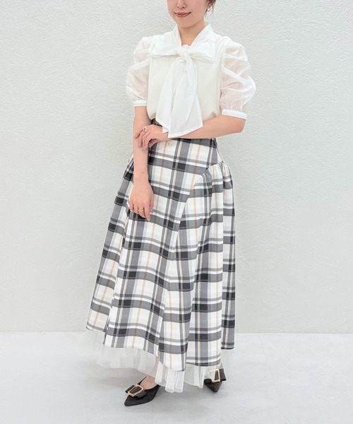 31 Sons de mode(トランテアン ソン ドゥ モード)の「ビジュー釦シアーボウタイブラウス(シャツ/ブラウス・レディース・ネイビー/オフホワイト/ピンク・フリ-)」の22枚目の写真