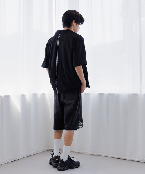 Anui(アニュイ)の「【UNISEX】パッチトロミカイキンシャツ(シャツ/ブラウス・レディース・ブラック/ボルドー・MEDIUM)」の8枚目の写真