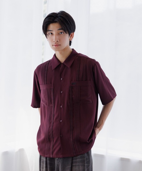 Anui(アニュイ)の「【UNISEX】パッチトロミカイキンシャツ(シャツ/ブラウス・レディース・ブラック/ボルドー・MEDIUM)」の21枚目の写真