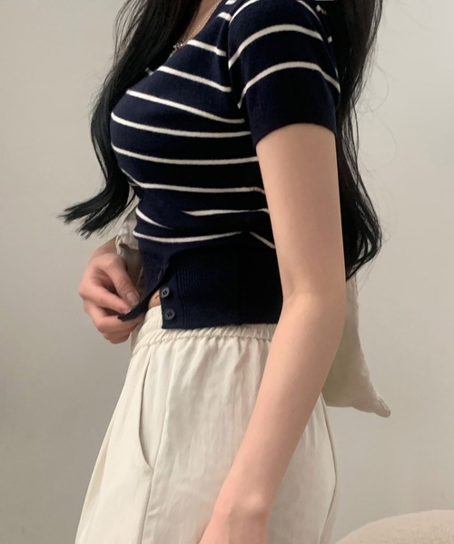 Girly Doll(ガーリードール)の「サイド裾ボタンクルーネック半袖ニット(ニット/セーター・レディース・ホワイト系その他/アイボリー/ブルー系その他/ブルー/ピンク/グリーン・FREE)」の16枚目の写真
