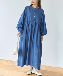 LAVEANGE（ラビアンジェ）の「ライトデニムギャザーワンピース（ワンピース）」