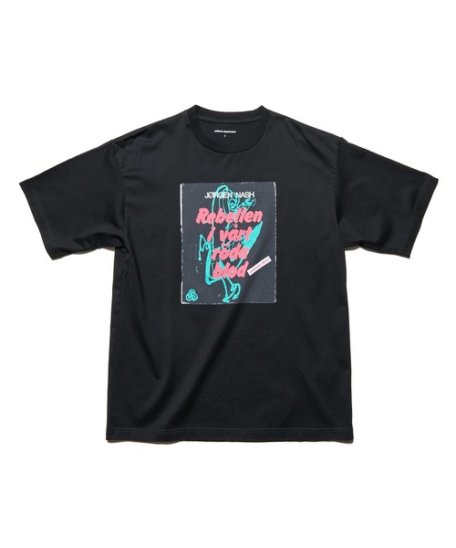 uniform experiment（ユニフォームエクスペリメント）の「JORGEN NASH: Rebellen I vart roda blod TEE（Tシャツ/カットソー・メンズ・ブラック/ホワイト・4/2/3/1/5）」の2枚目の写真