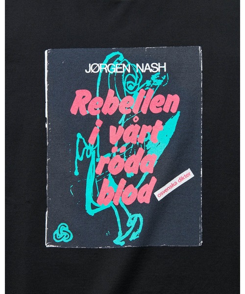 uniform experiment（ユニフォームエクスペリメント）の「JORGEN NASH: Rebellen I vart roda blod TEE（Tシャツ/カットソー・メンズ・ブラック/ホワイト・4/2/3/1/5）」の3枚目の写真