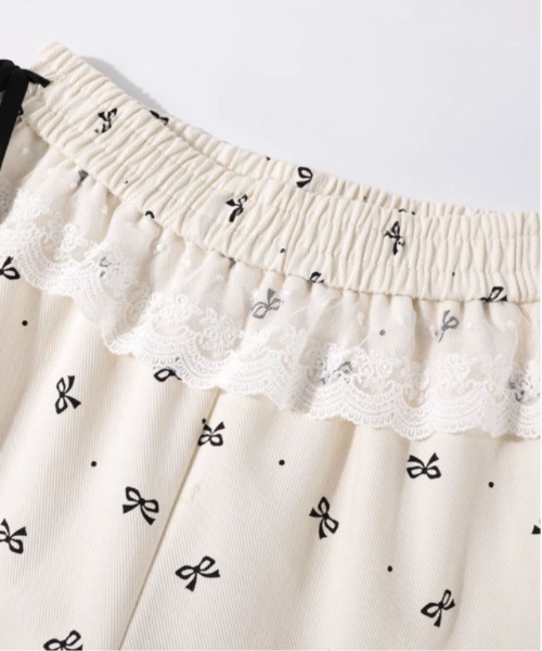 LA POMME petit(ラポミ・プチ)の「Many Ribbon Sweat Pants(スウェットパンツ・レディース・アイボリー・LARGE/MEDIUM/SMALL)」の3枚目の写真