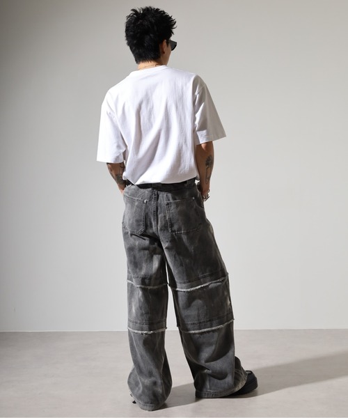 RE730(アールイーセブンサーティー)の「スプレー汚しワイドカーゴパンツ(デニムパンツ・メンズ・ホワイト・XL/M/L)」の8枚目の写真