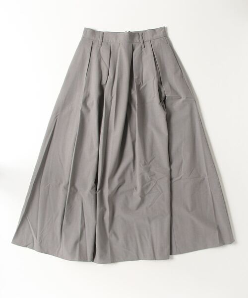 インボックスタックフレアスカート