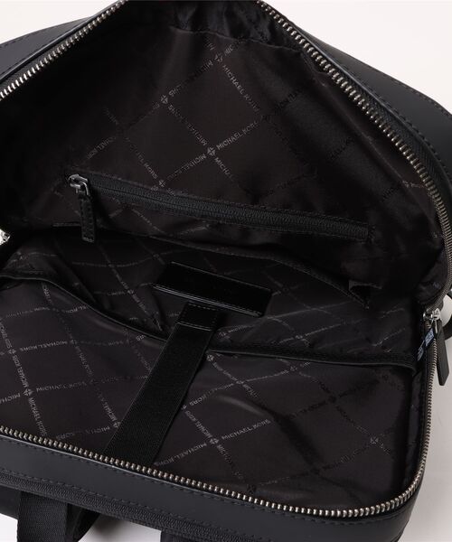 MICHAEL KORS（マイケルコース）の「LAUTNER ビジネス バックパック（バックパック/リュック・メンズ・ブラック・FREE）」の3枚目の写真