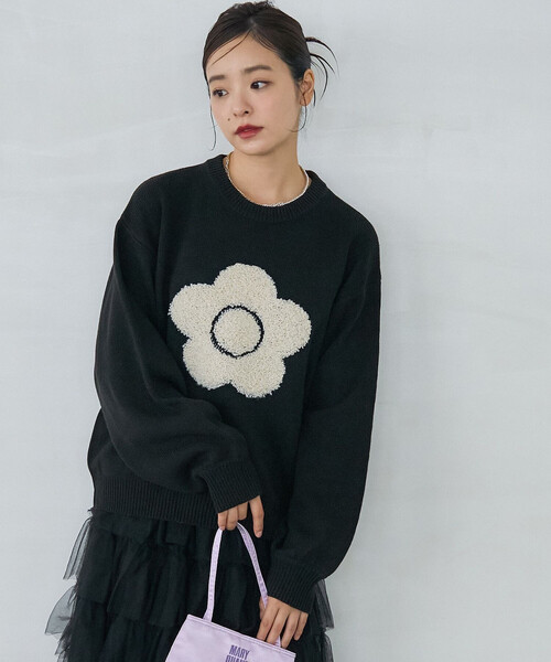 PUBLUX（パブリュクス）の「MARY QUANT × PUBLUX/マリークワント 相良 フラワーモチーフ アート ジャガードニット　限定展開（ニット/セーター・レディース・ブラック/オフホワイト/グレー/ブラウン/レッド/ネイビー/ベージュ・ﾌﾘ-）」の11枚目の写真