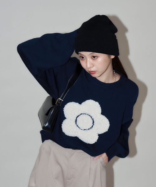 PUBLUX（パブリュクス）の「MARY QUANT × PUBLUX/マリークワント 相良 フラワーモチーフ アート ジャガードニット　限定展開（ニット/セーター・レディース・ブラック/オフホワイト/グレー/ブラウン/レッド/ネイビー/ベージュ・ﾌﾘ-）」の15枚目の写真