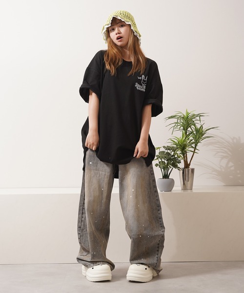 1111clothing（ワンフォークロージング）の「ペインティング バレルレッグ ジーンズ / Painting Barrel Leg Jeans（デニムパンツ・メンズ・グレー・L/M/S/XL）」の14枚目の写真