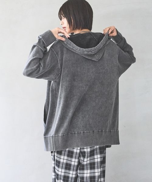 PAGEBOY(ページボーイ)の「ヴィンテージニットZIPパーカー/フーディ(パーカー・レディース・マスタード/チャコールグレー/オフホワイト・FREE)」の20枚目の写真