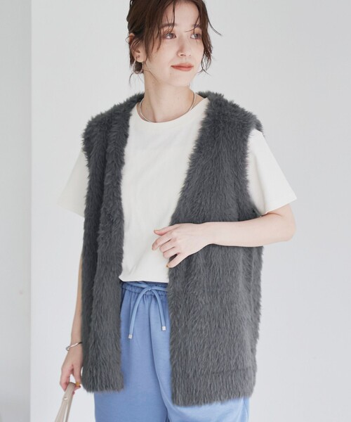 coen（コーエン）の「フェザーヤーンニットベスト（ベスト・レディース・ダークグレー/ベージュ/ナチュラル・FREE）」の2枚目の写真