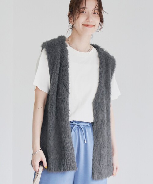 coen（コーエン）の「フェザーヤーンニットベスト（ベスト・レディース・ダークグレー/ベージュ/ナチュラル・FREE）」の10枚目の写真