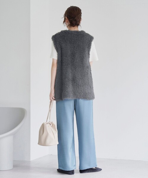 coen（コーエン）の「フェザーヤーンニットベスト（ベスト・レディース・ダークグレー/ベージュ/ナチュラル・FREE）」の15枚目の写真