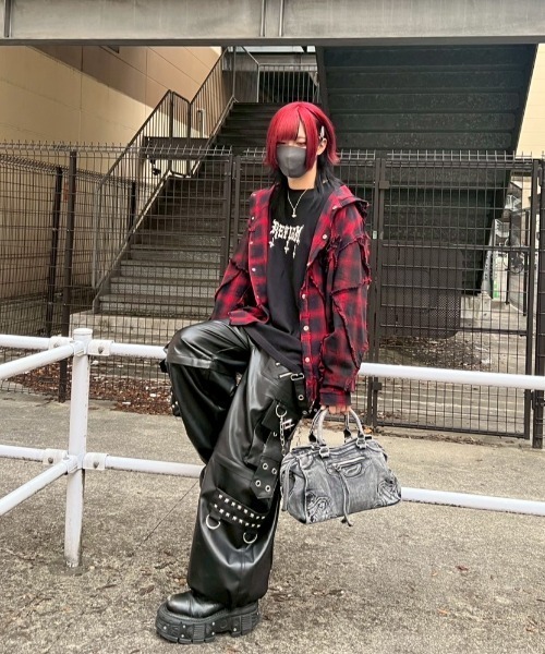 REFLEM/レフレム』2WAYワイドボンテージPUレザーパンツ（その他パンツ