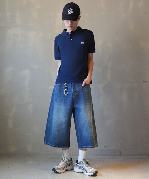 SPINNS（スピンズ）の「短丈ポロシャツ/エンブレム風ワンポイントロゴ/ショート丈（ポロシャツ・メンズ・ブラック/グレー/ネイビー/ホワイト/ブラック×ホワイト/ネイビー×ホワイト・ONESIZE）」の13枚目の写真