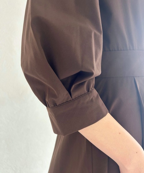 31 Sons de mode（トランテアン　ソン　ドゥ　モード）の「2025秋冬新作 カシュクールワンピース（ワンピース・レディース・グレイッシュベージュ/ブラウン/オフホワイト・S/M）」の11枚目の写真