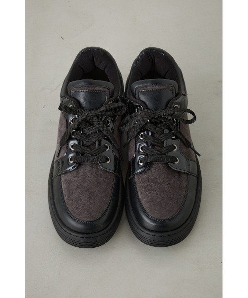 AZUL by moussy(アズールバイマウジー)の「フェイクスエードスニーカー(スニーカー・メンズ・ブラック・LARGE/MEDIUM)」の7枚目の写真