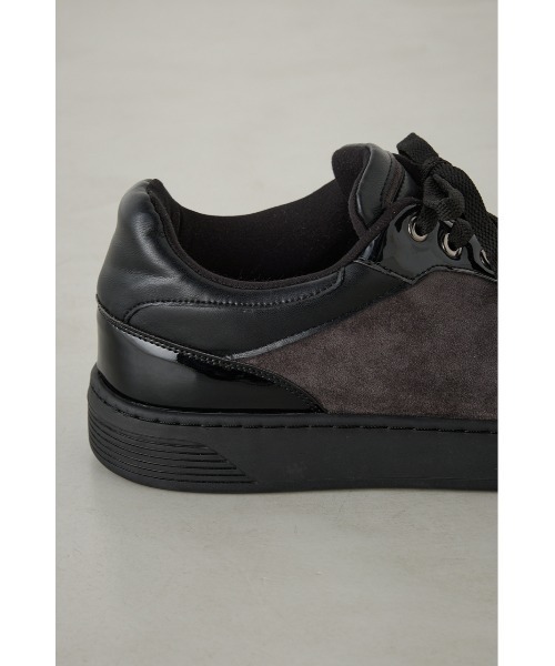 AZUL by moussy(アズールバイマウジー)の「フェイクスエードスニーカー(スニーカー・メンズ・ブラック・LARGE/MEDIUM)」の9枚目の写真