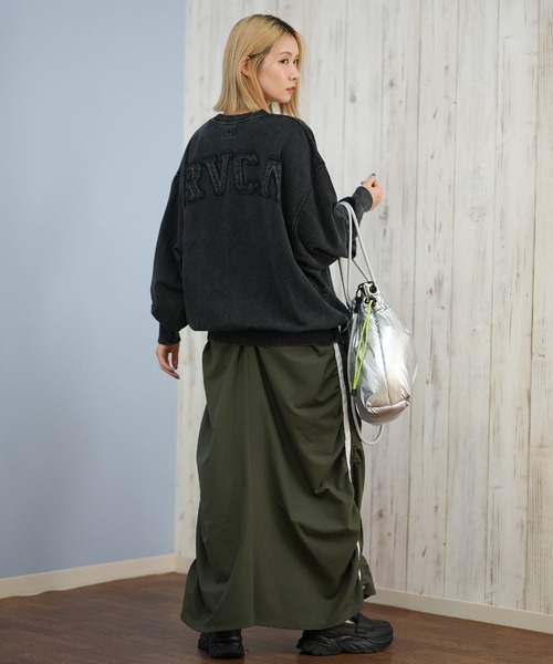 RVCA（ルーカ）の「RVCA/ルーカ スウェット クルーネックトレーナー BF044-P04（スウェット・レディース・ホワイト/ライトブルー/ブラック・M/S）」の16枚目の写真