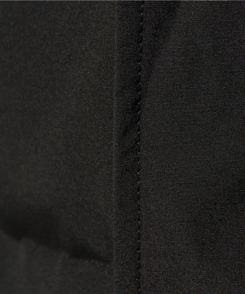 CANADA GOOSE（カナダグース）の「CANADA GOOSE(カナダグース) / MACMILLAN PARKA(マクミラン パーカ)（ダウンジャケット/コート・メンズ・ネイビー/ブラック・S/X-SMALL/M/L）」の14枚目の写真