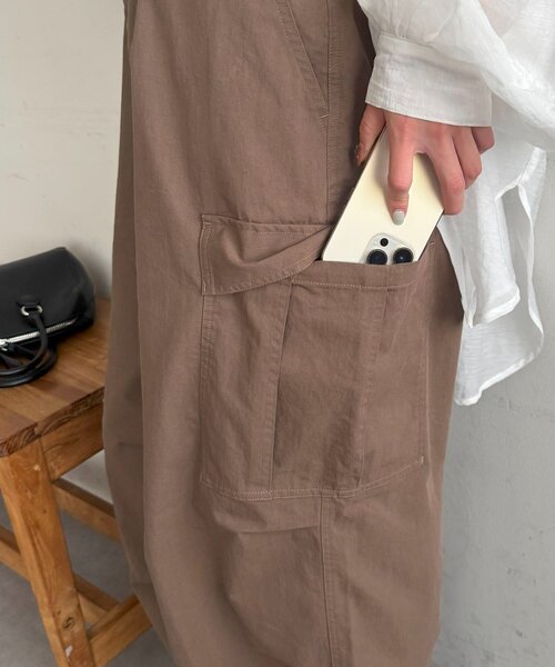 DISCOAT（ディスコート）の「【ユニセックス】ナイロンコットンパラシュートパンツ（その他パンツ・レディース・ブラウン/カーキ・MEDIUM/LARGE）」の5枚目の写真