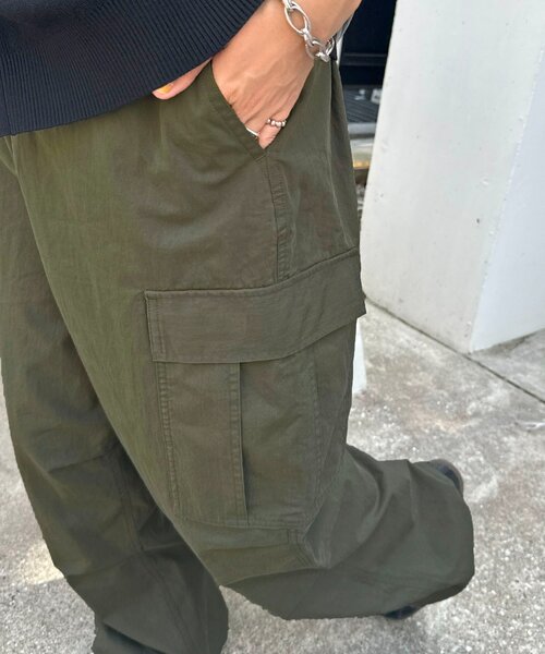 DISCOAT（ディスコート）の「【ユニセックス】ナイロンコットンパラシュートパンツ（その他パンツ・レディース・ブラウン/カーキ・MEDIUM/LARGE）」の13枚目の写真