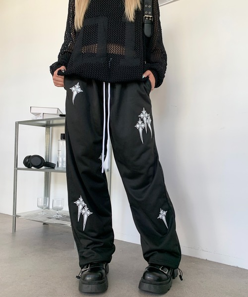 lilful(リルフル)の「クロスプリントモノトーンルーズスウェットパンツ(スウェットパンツ・レディース・ホワイト/ブラック・M/S)」の9枚目の写真