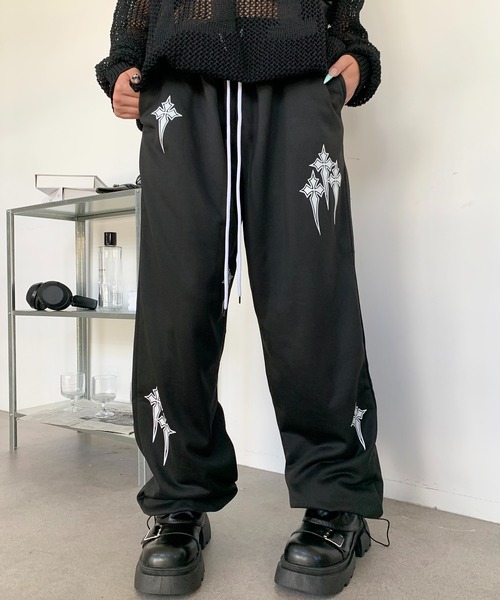 lilful(リルフル)の「クロスプリントモノトーンルーズスウェットパンツ(スウェットパンツ・レディース・ホワイト/ブラック・M/S)」の11枚目の写真