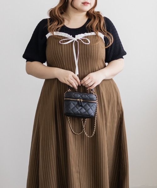 CLETTE(クレット)の「CLETTEオリジナルフリルリボンストライプキャミワンピース(ワンピース・レディース・ネイビー/ベージュ/グレー・4L/3L/LL)」の11枚目の写真