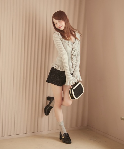 TITTY&CO.（ティティーアンドコー）の「フリルリブニット（カーディガン/ボレロ・レディース・アイボリー/ブルー/ブラック/グレー・FREE）」の22枚目の写真