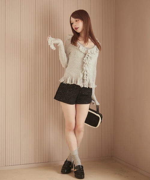 TITTY&CO.（ティティーアンドコー）の「フリルリブニット（カーディガン/ボレロ・レディース・アイボリー/ブルー/ブラック/グレー・FREE）」の13枚目の写真