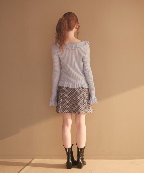 TITTY&CO.（ティティーアンドコー）の「フリルリブニット（カーディガン/ボレロ・レディース・アイボリー/ブルー/ブラック/グレー・FREE）」の11枚目の写真