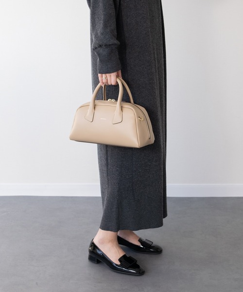 セール】【LORISTELLA】ミディアムサイズレザーハンドバッグ(Q56381