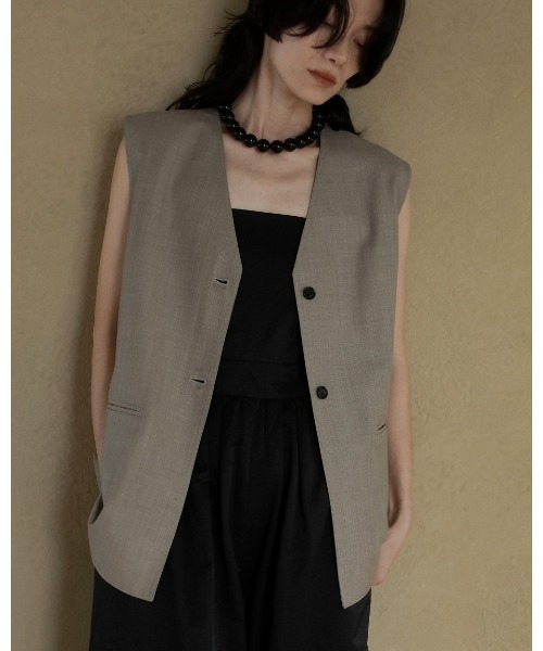 anuke（アンヌーク）の「anuke Vneck Stitch Vest（ベスト・レディース・ダークブラウン/ベージュ・FREE）」の9枚目の写真