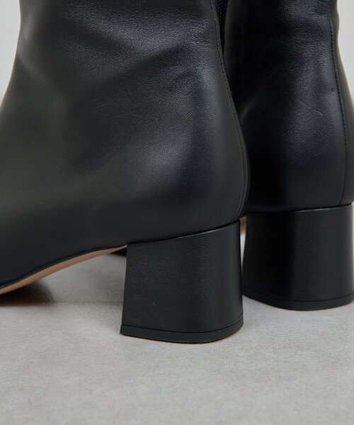 GALLARDAGALANTE（ガリャルダガランテ）の「【2.718】スクエアショートブーツ（ブーツ・レディース・ベージュ/ブラック・37/38/39/36）」の10枚目の写真