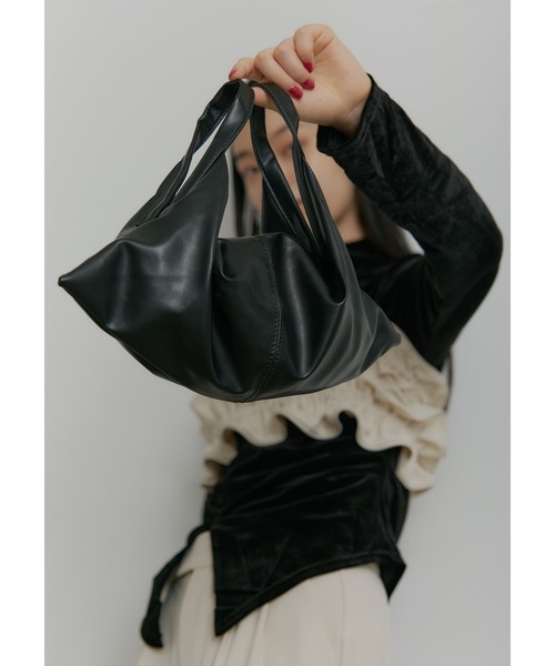 SEN TOKYO（セントーキョー）の「トライアングルミニハンドバッグ（ハンドバッグ・レディース・ブラック/レッド・FREE）」の10枚目の写真