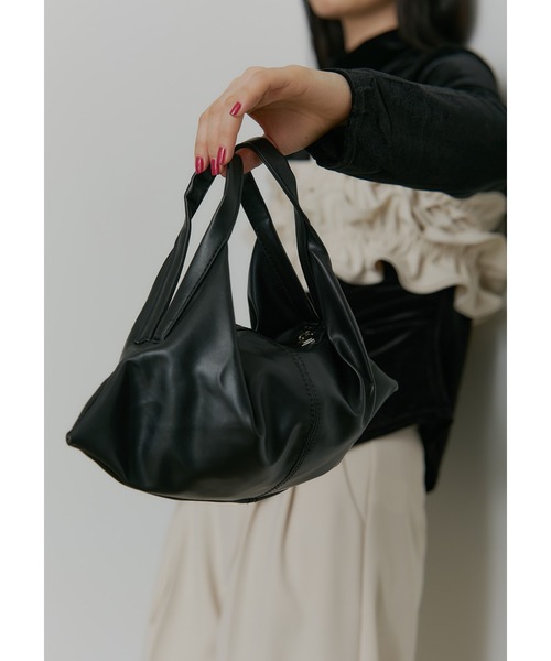 SEN TOKYO（セントーキョー）の「トライアングルミニハンドバッグ（ハンドバッグ・レディース・ブラック/レッド・FREE）」の11枚目の写真