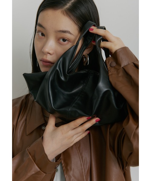 SEN TOKYO（セントーキョー）の「トライアングルミニハンドバッグ（ハンドバッグ・レディース・ブラック/レッド・FREE）」の15枚目の写真