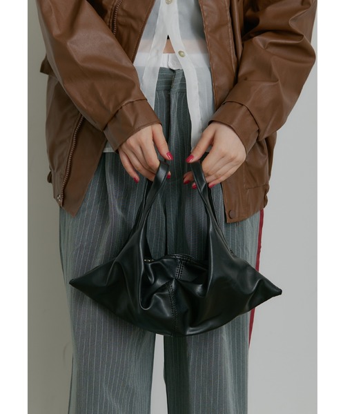 SEN TOKYO（セントーキョー）の「トライアングルミニハンドバッグ（ハンドバッグ・レディース・ブラック/レッド・FREE）」の16枚目の写真