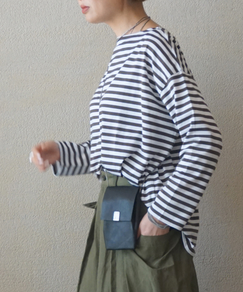 JOURNAL STANDARD LUXE(ジャーナルスタンダード ラックス)の「コットンボーダー ボートネックプルオーバー(Tシャツ/カットソー・レディース・ブラウン/レッド/ブルー・FREE)」の5枚目の写真